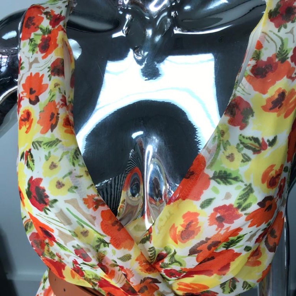 Dress - Picture 3 of 4